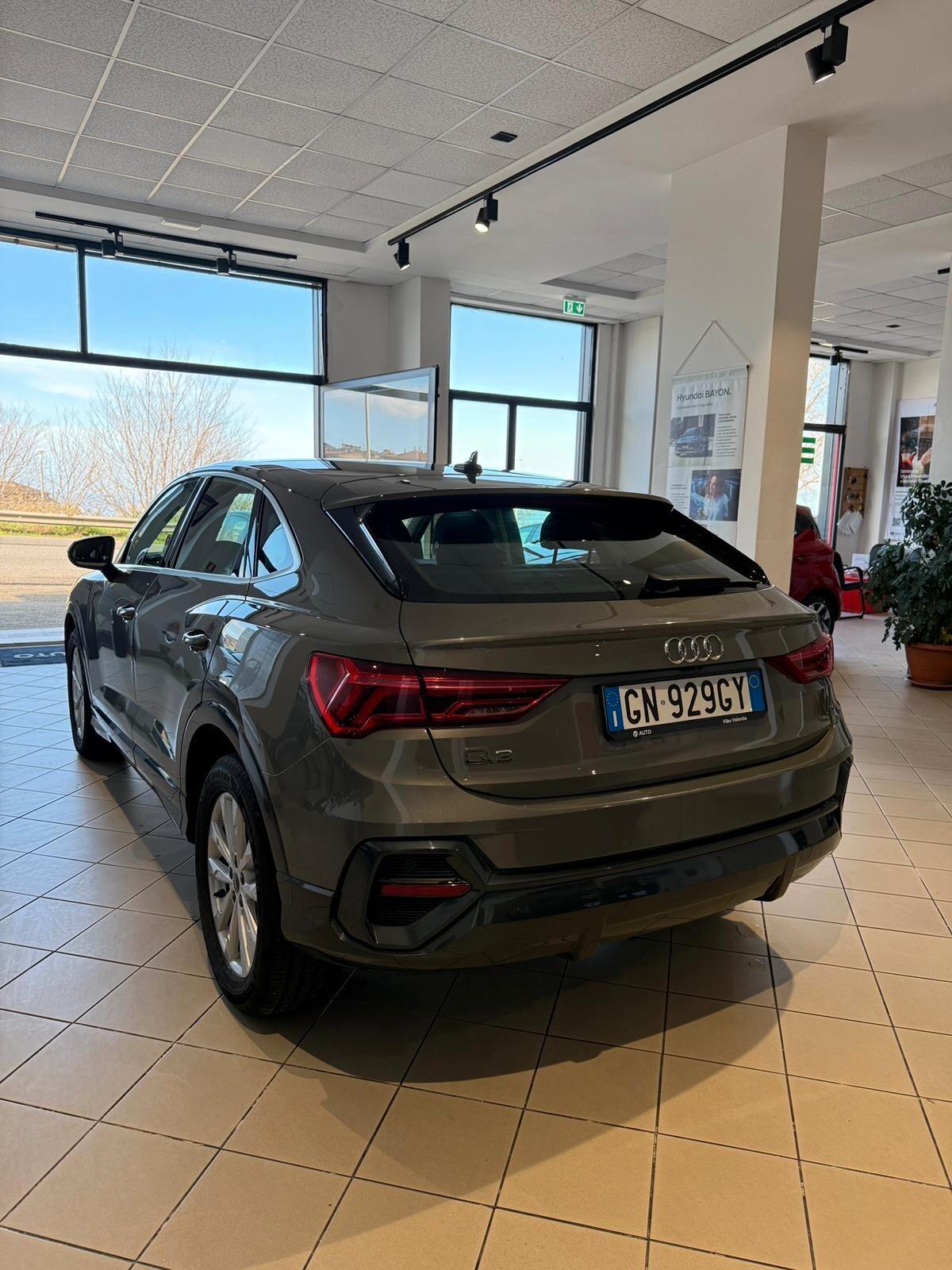 Audi Q3 Sportback 35 2.0 tdi Business Plus s-tronic