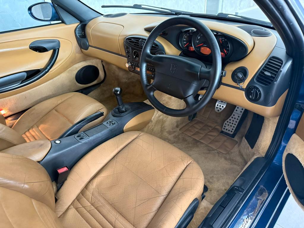 Porsche Boxster 2.5