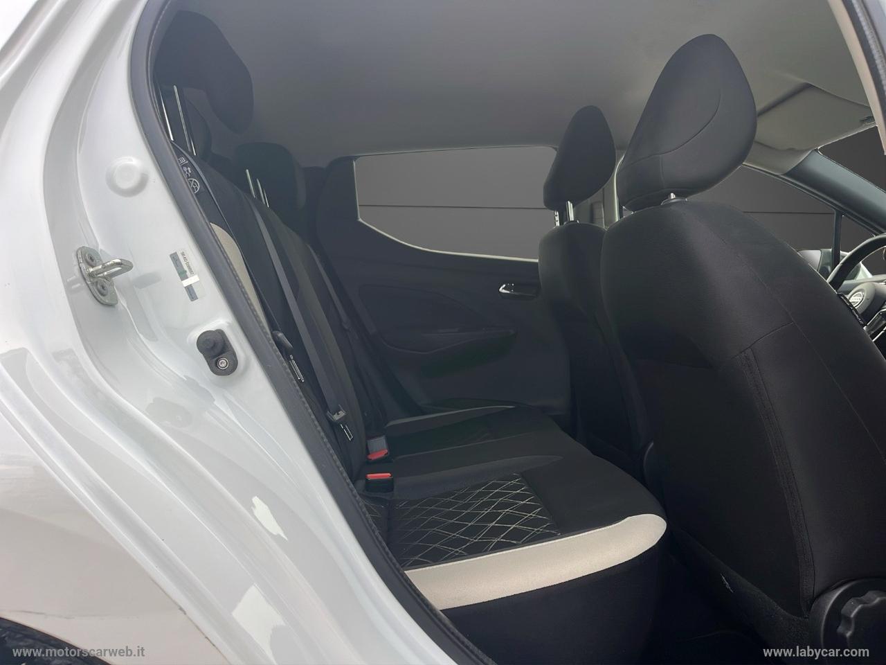 NISSAN Micra IG-T 92 5p. Tekna