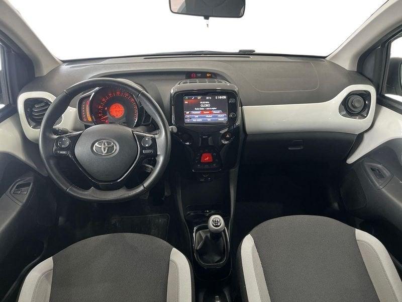 Toyota Aygo Aygo 5p 1.0 x-play my15