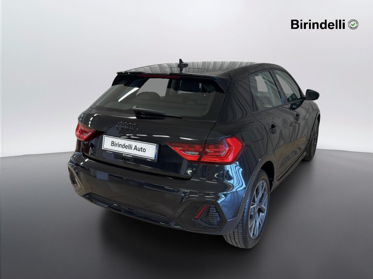 AUDI A1 2ª serie - A1 citycarver 30 TFSI Admired