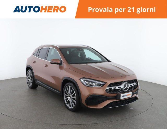 MERCEDES-BENZ GLA 200 d Automatic Premium