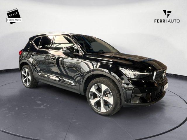 VOLVO XC40 T2 automatico Micro Hybrid Core