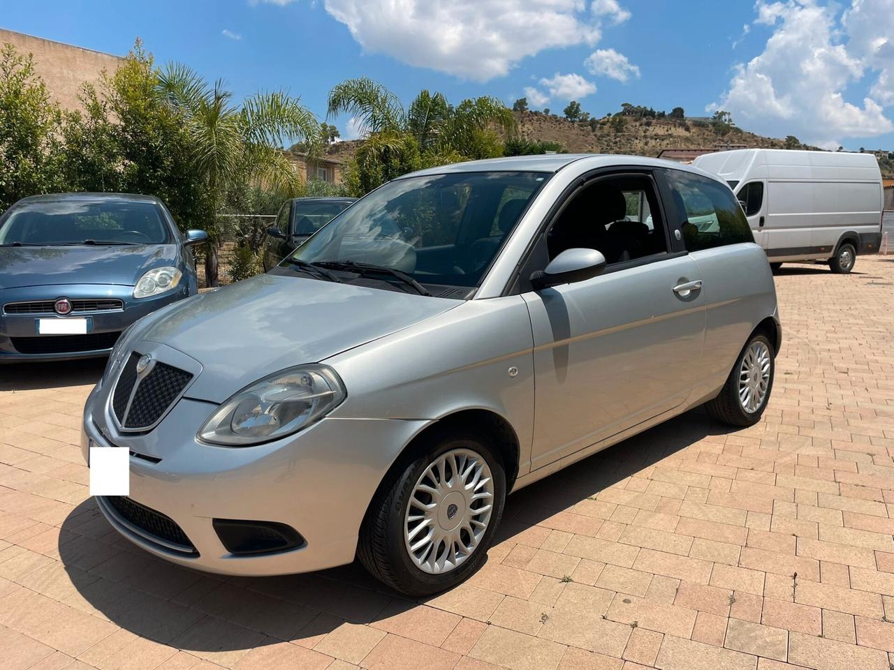 Lancia Ypsilon "Finanziabile Senza Busta Paga"