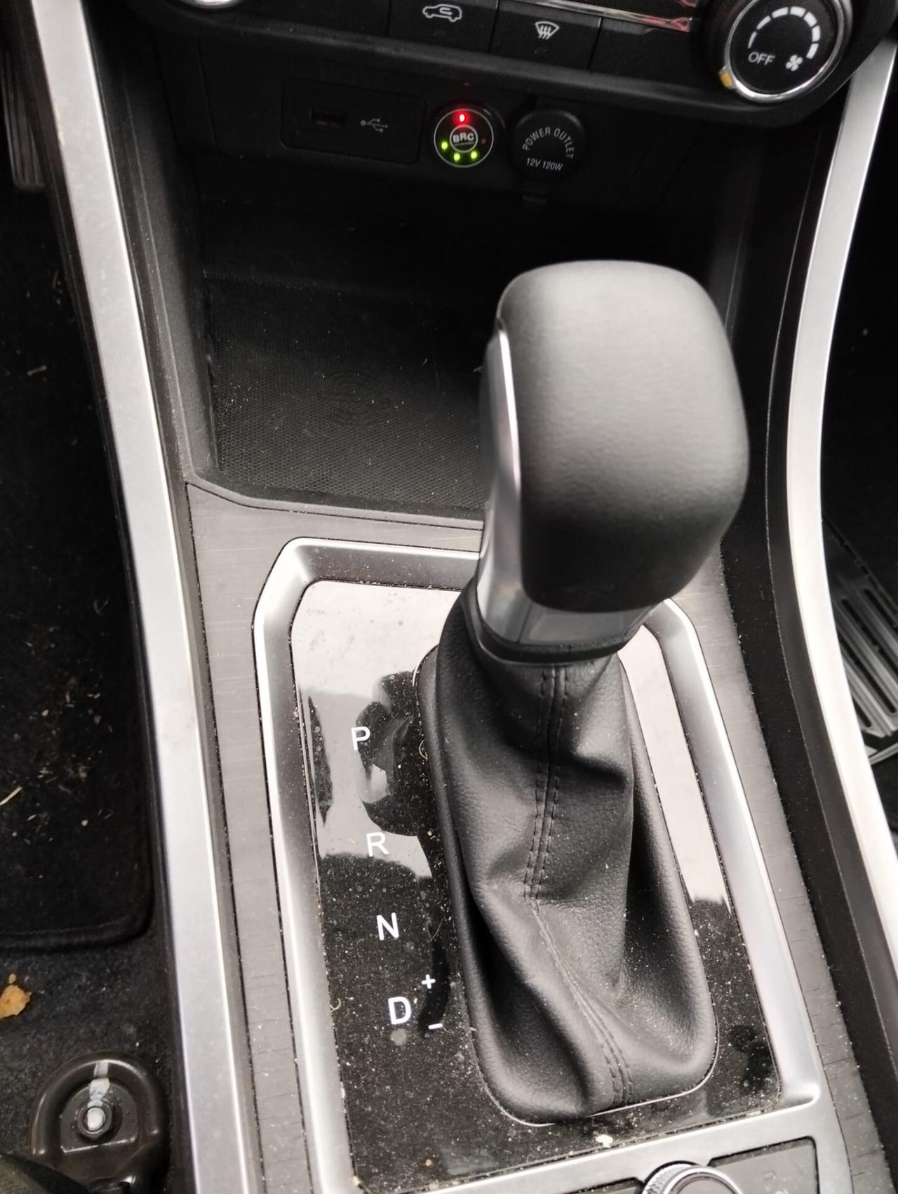 Dr 3.0 1.5 CVT Bi-Fuel GPL 2024 SINISTRATA