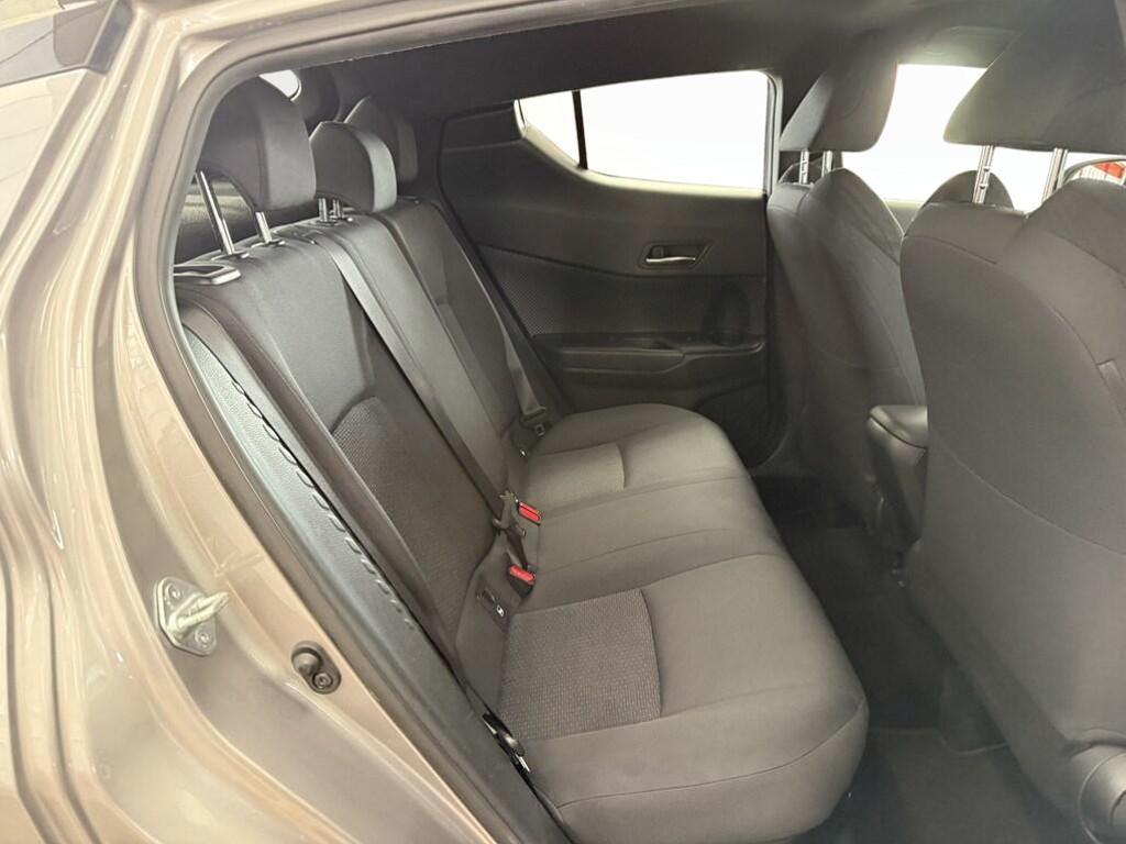Toyota C-HR 5 Porte 1.8 Hybrid Active 2WD E-CVT