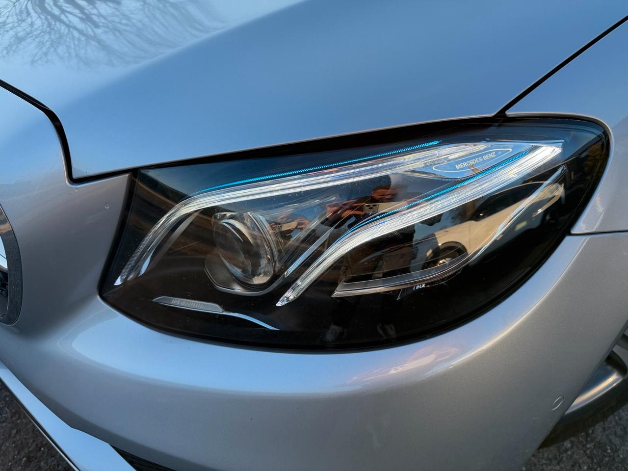 Mercedes-benz E 220 d Auto Premium Plus