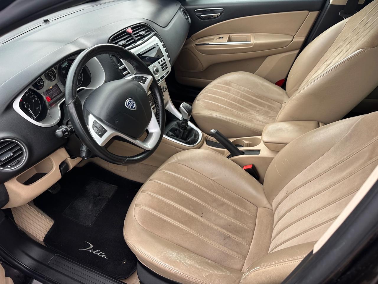 Lancia Delta 1.6 MJT DIESEL 2010