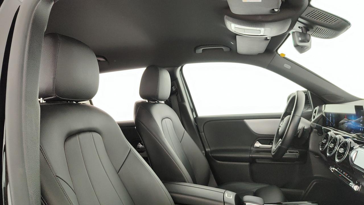 Mercedes-Benz GLB 200 d Business Extra auto