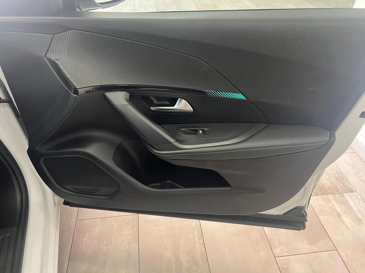 Peugeot 2008 BlueHDi 130 S&S EAT8 GT Pack. IVA ESPOSTA