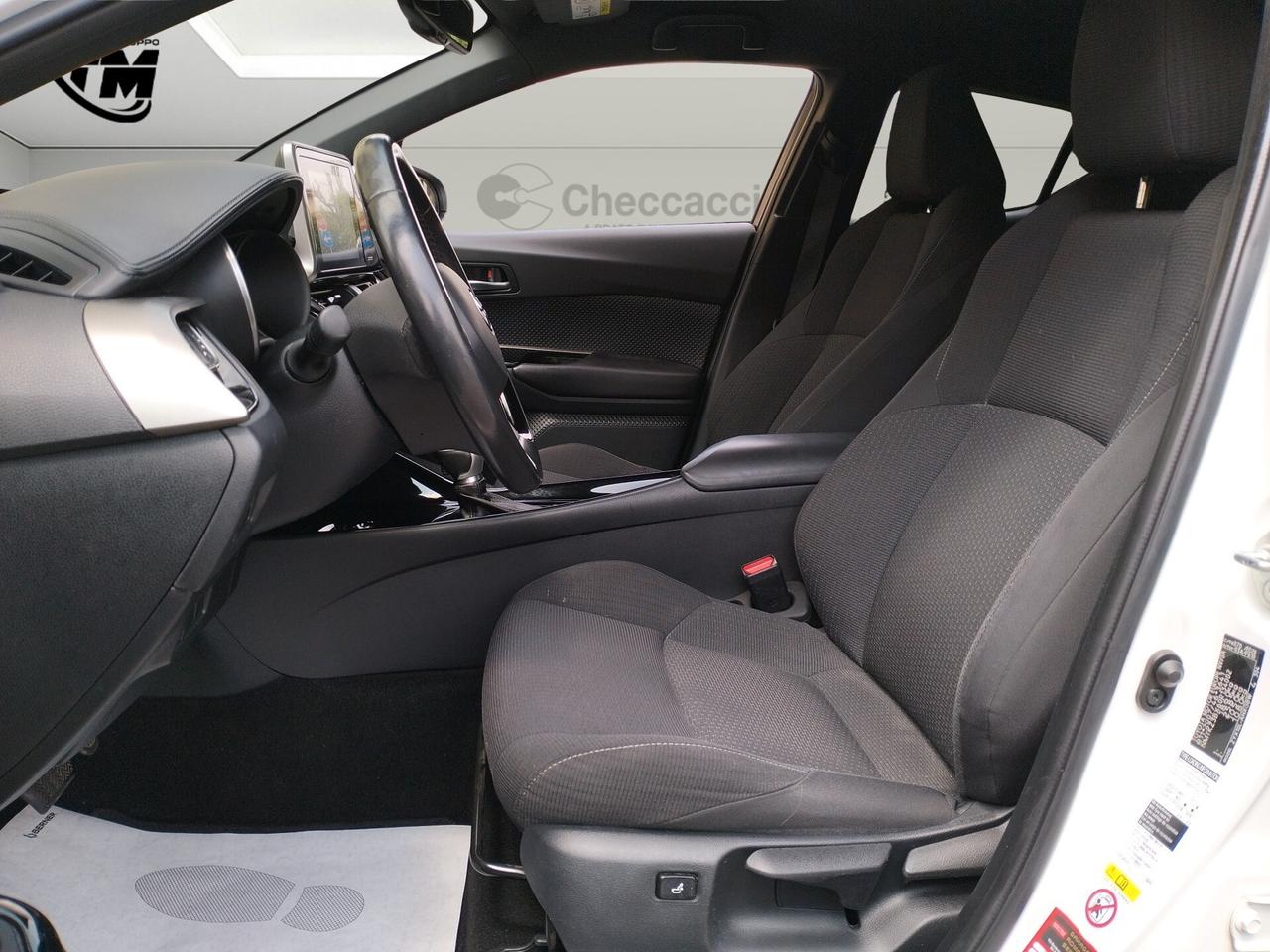 Toyota C-HR 2018 1.8h Lounge 2wd e-cvt my18