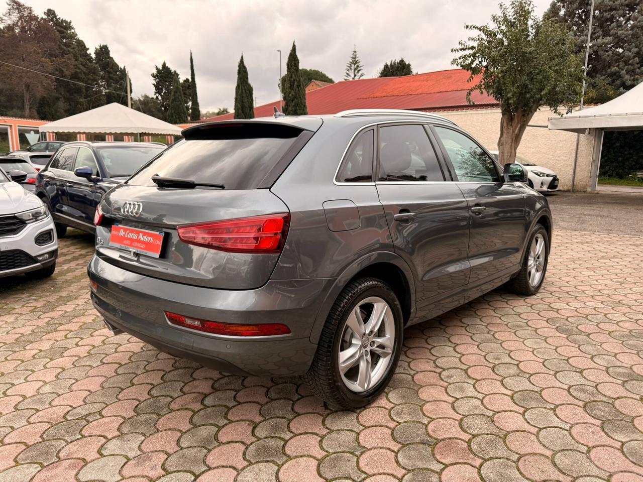 Audi Q3 2.0 TDI 120CV Sport Advanced - 2015