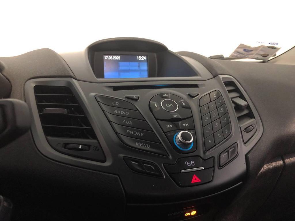 Ford Fiesta 5 Porte 1.4 Black&White