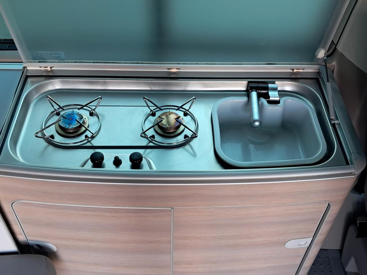 VOLKSWAGEN T5 CALIFORNIA 2.0 TDI 140 CV CONFORTLINE