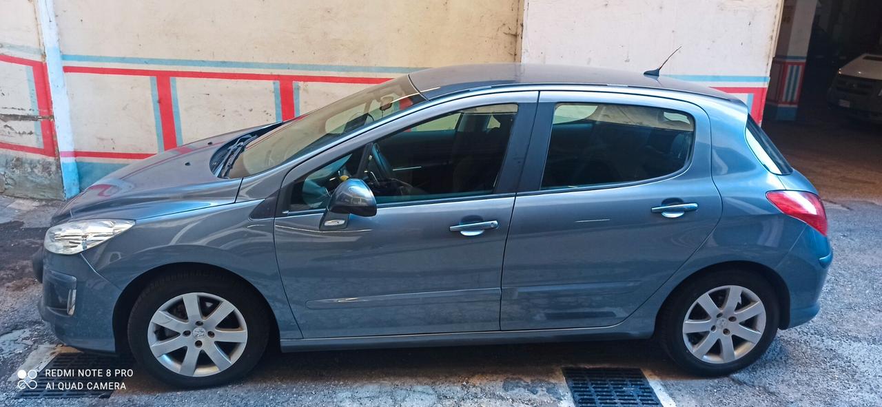 Peugeot 308 1.6 8V HDi 112CV cambio automatico 5p. Tecno