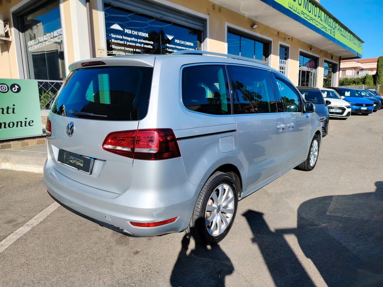 Volkswagen Sharan 2.0 TDI 177 CV SCR DSG Executive BlueMotion Tech.