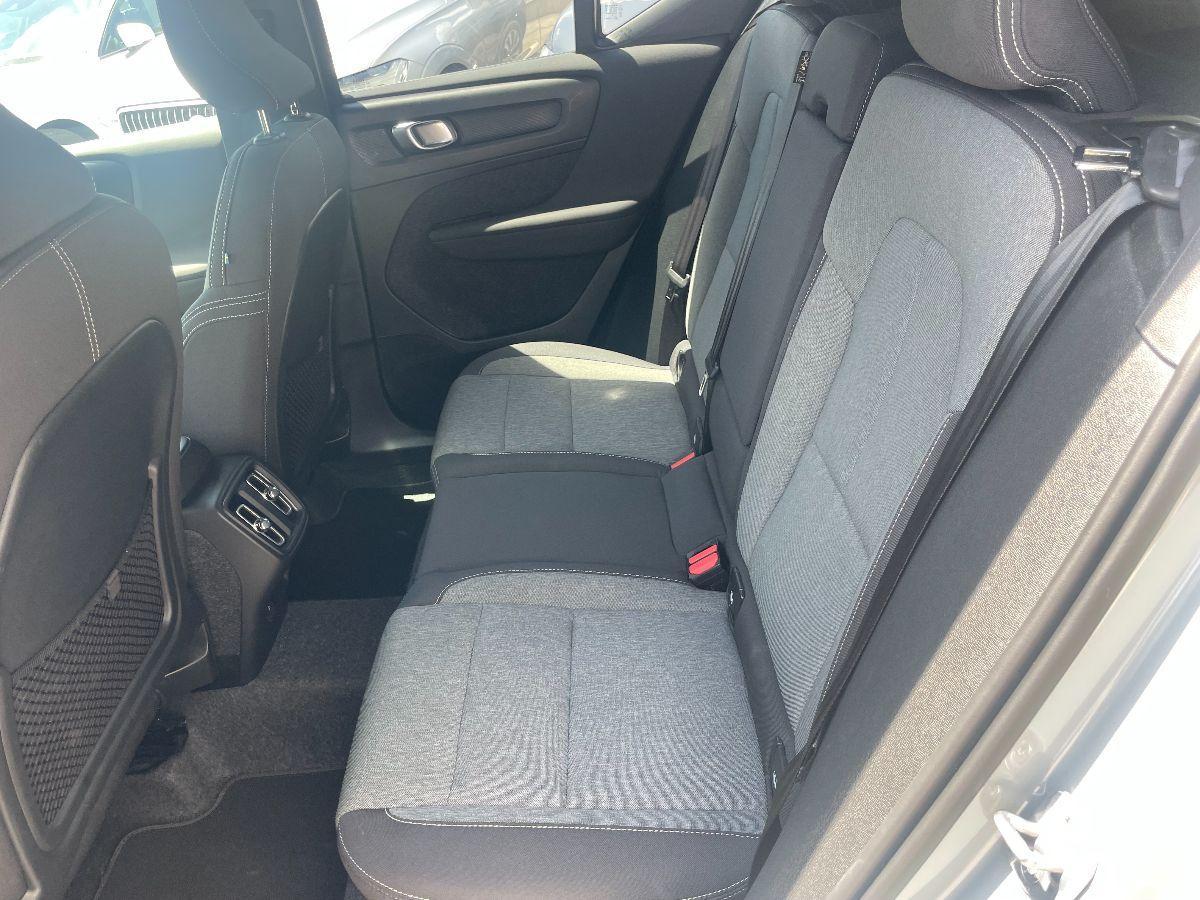 VOLVO - XC40 - B3 automatico Core