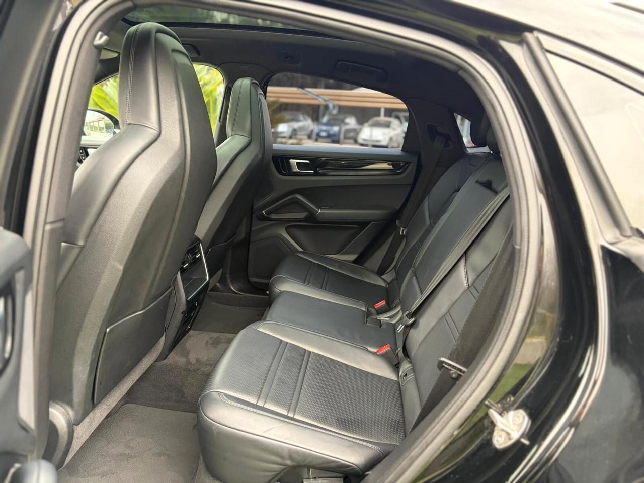 Porsche Cayenne Coupé 3.0 V6