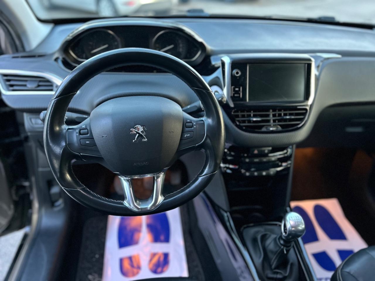 Peugeot 2008 Hdi 120Cv Allure