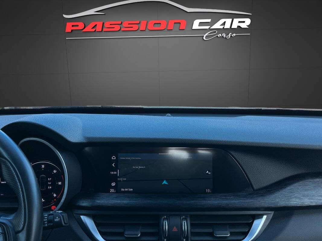 Alfa Romeo Stelvio 2.2 t Super rwd 160cv auto
