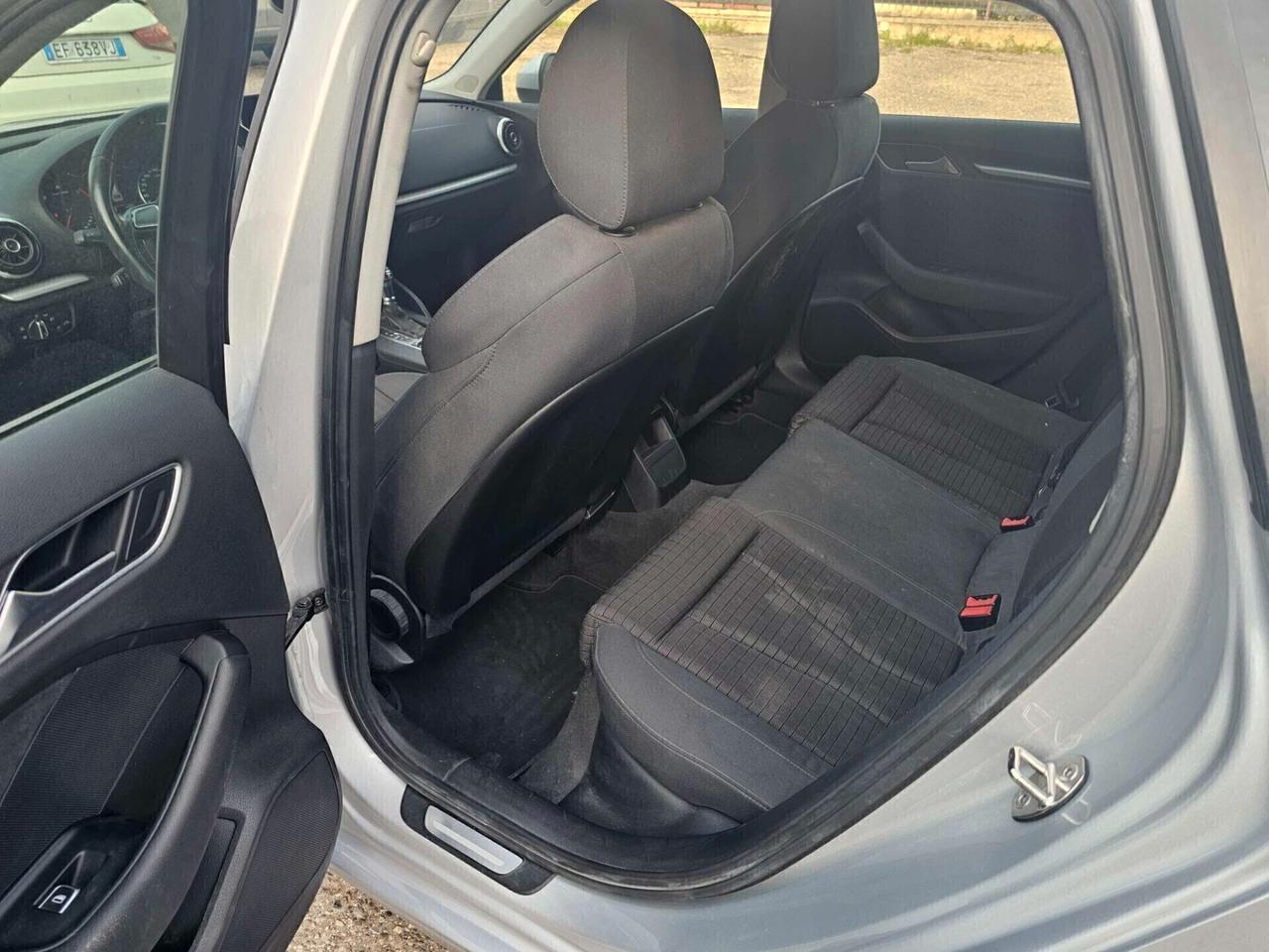 Audi A3 SPB 1.6 TDI clean diesel S tronic Ambition