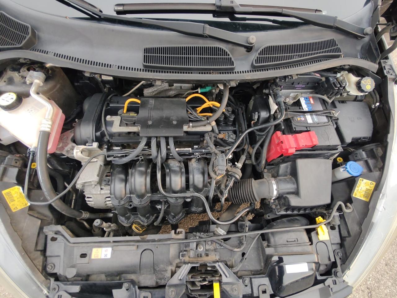 Ford Fiesta 1.4 96CV aut. 5 porte Titanium, BENZINA\GPL, OK NEOPATENTATI.