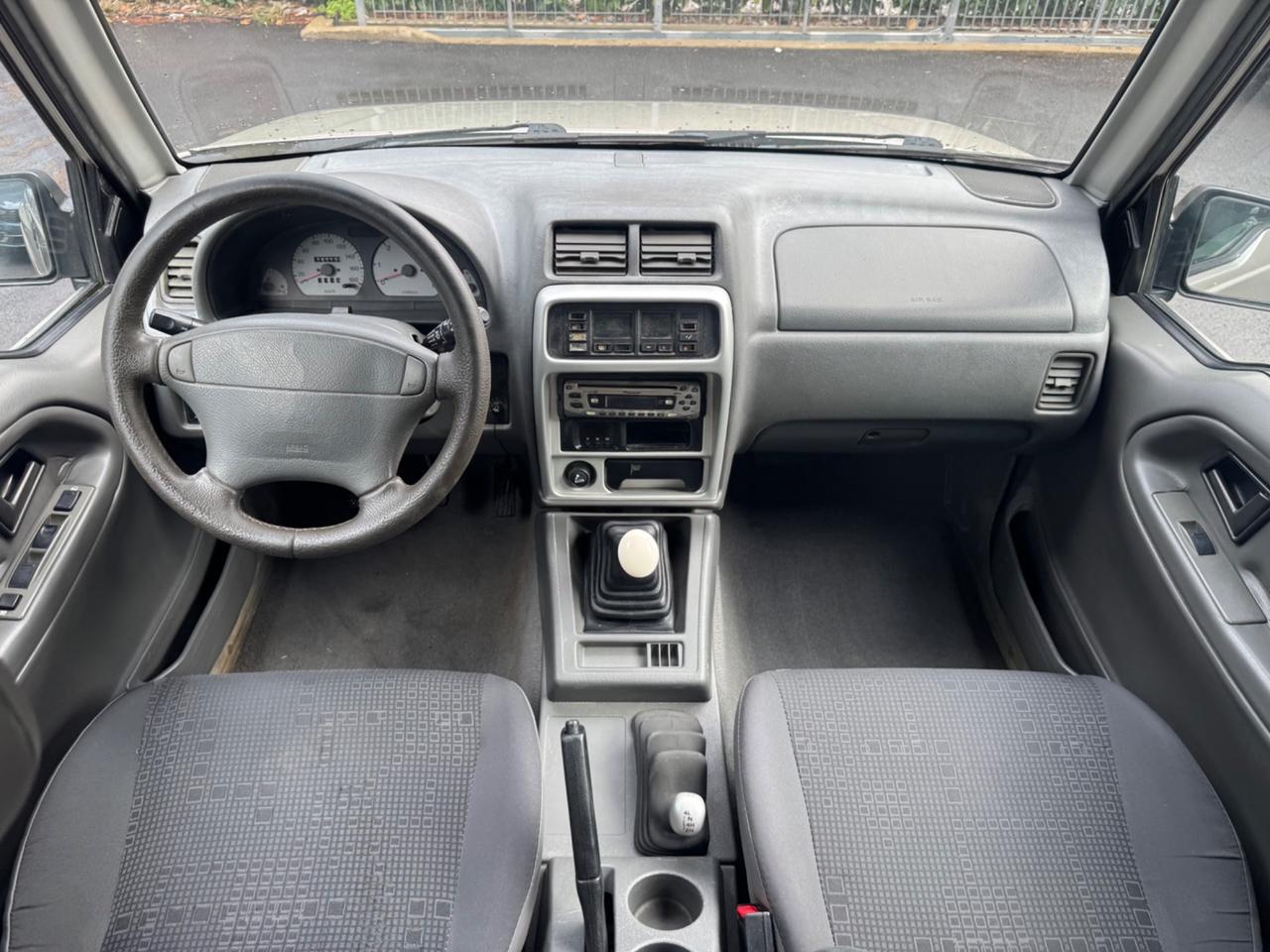 Suzuki Vitara Santana 300 2.0
