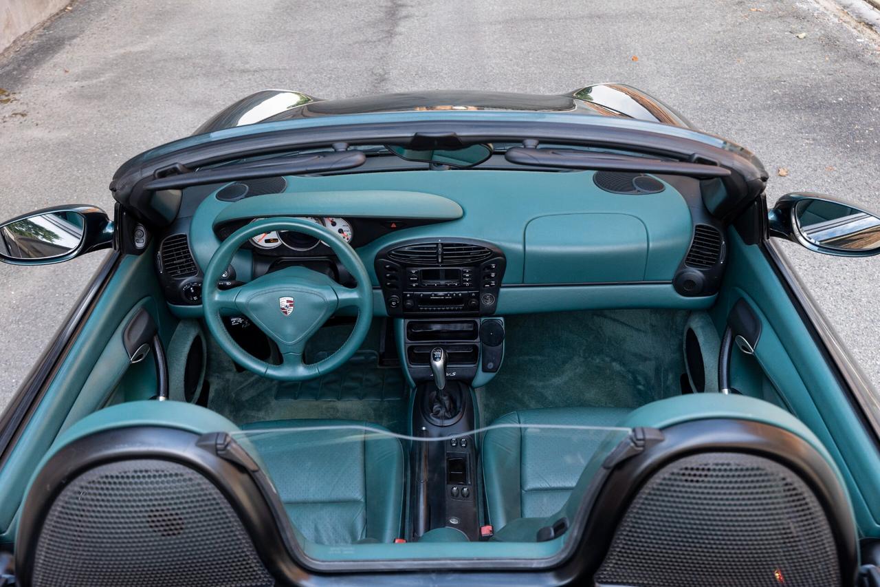 Porsche Boxster 3.2i 24V cat S