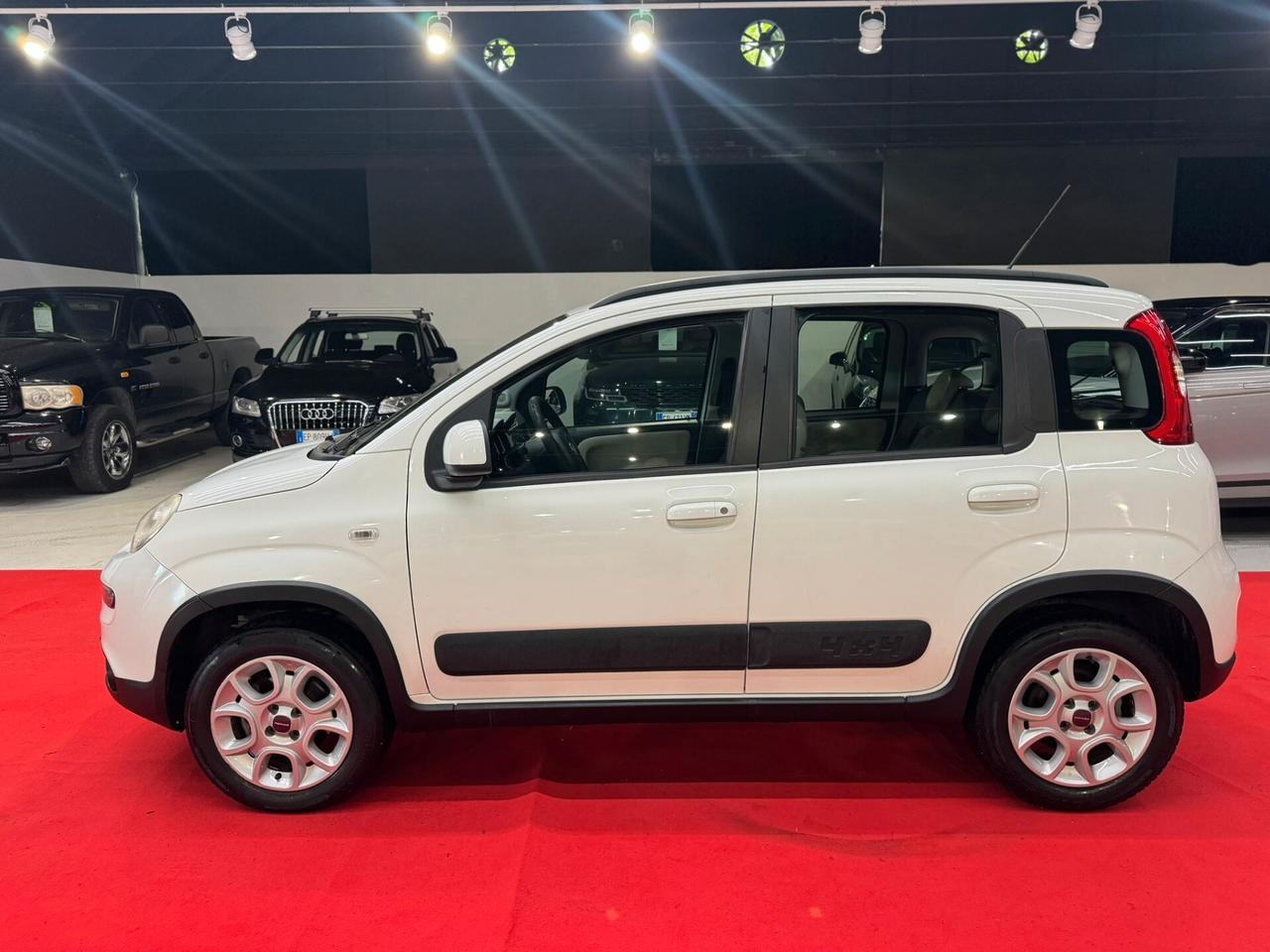 FIAT PANDA 4X4 NEOPATENTATI GANCIO TRAINO