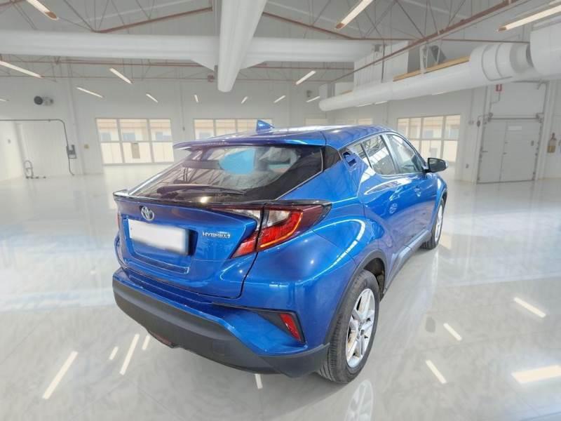 TOYOTA C-HR 1.8H 98CV E-CVT Business