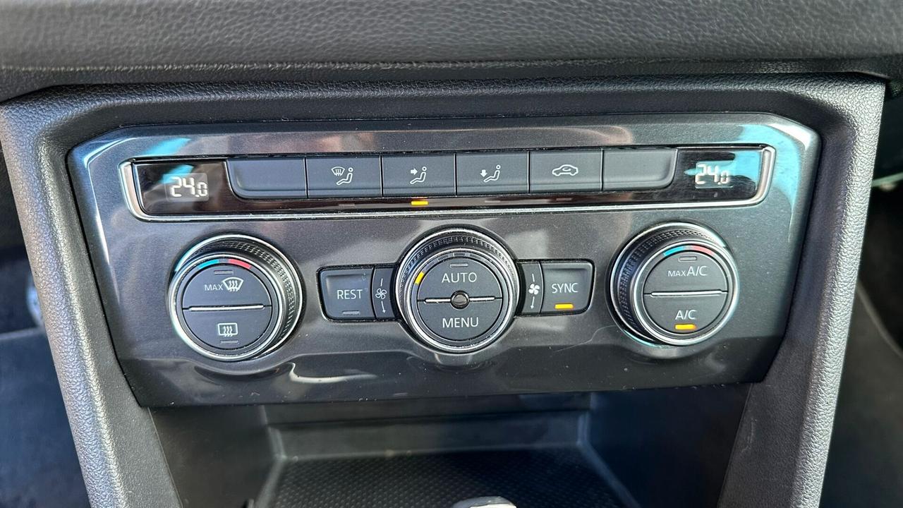 Volkswagen Tiguan 2.0 TDI SCR DSG Business BlueM Tech 2019 PERFETTA LEGGI TESTO