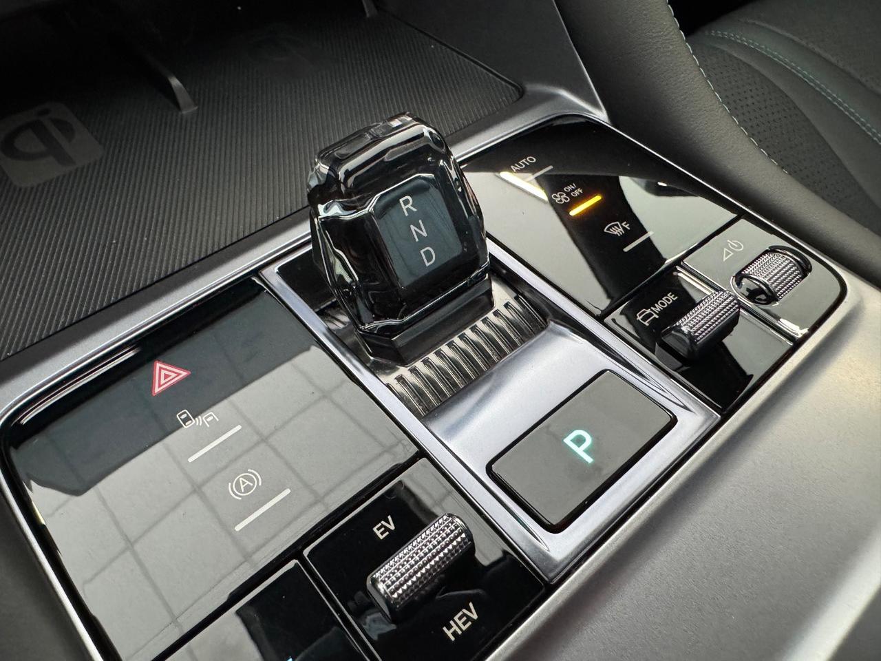 BYD Seal U DM-i 1.5 PHEV Boost 2wd