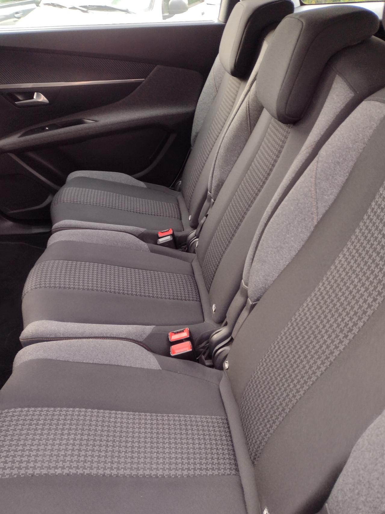 Peugeot 5008 BlueHDi 120 S&S EAT6 Business