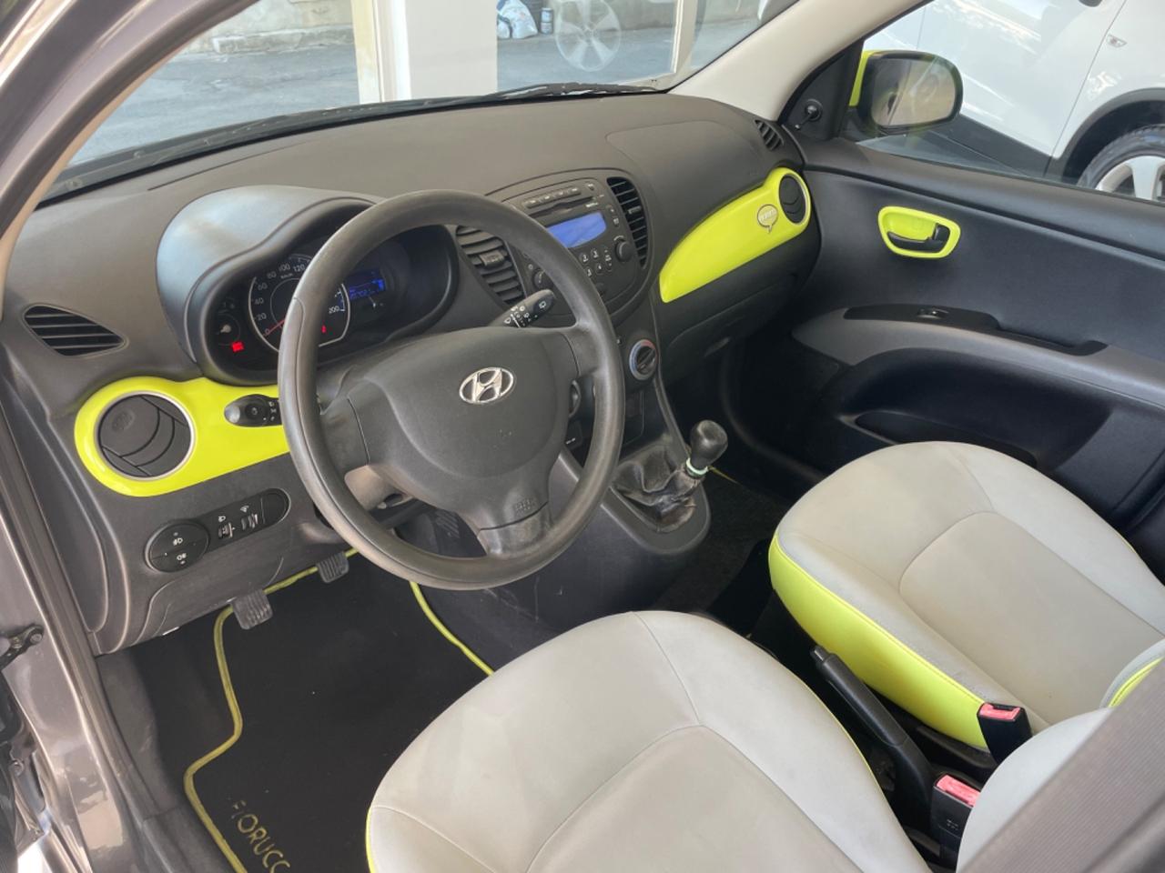 Hyundai i10 1.1 12V Fiorucci Soft Top Cabrio