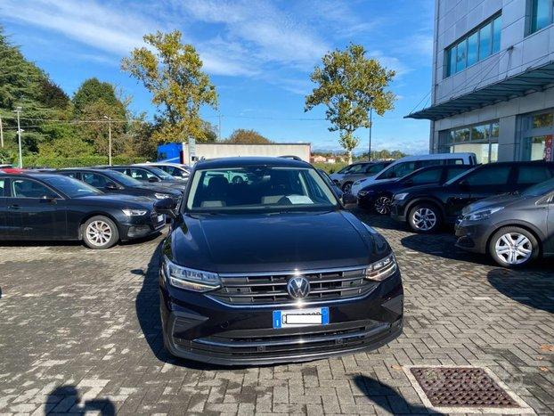 VOLKSWAGEN Tiguan 2.0 TDI 150 CV SCR DSG Life gr