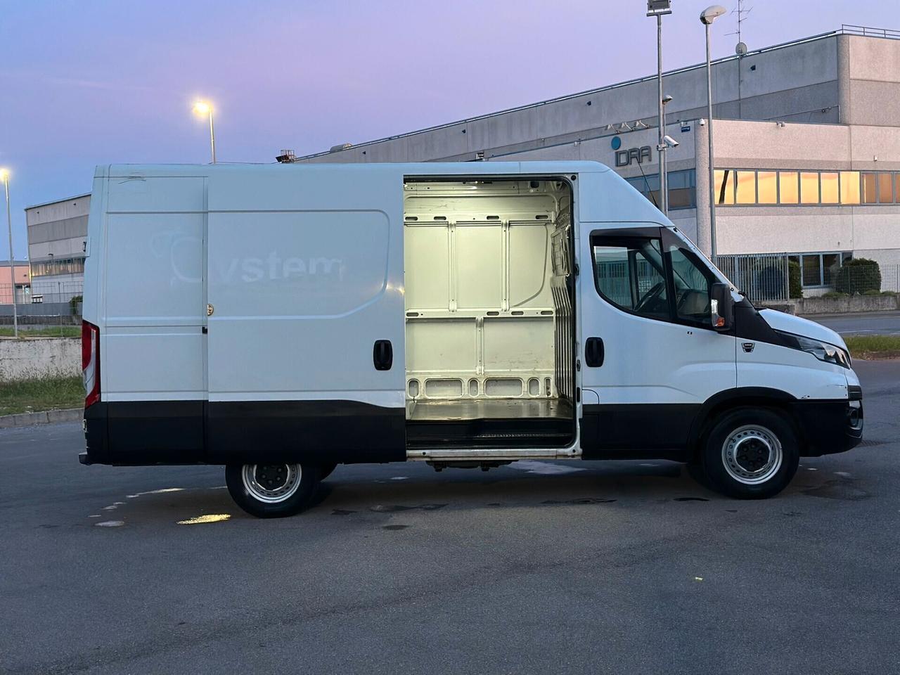 IVECO DAILY ANNO 12/2017 SUPER PREZZO!