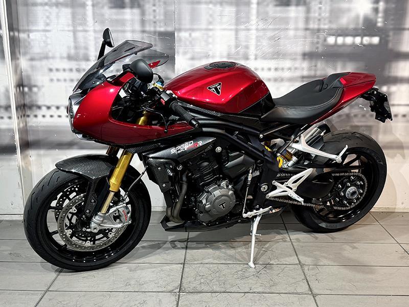 Triumph Speed Triple 1200 RR Abs