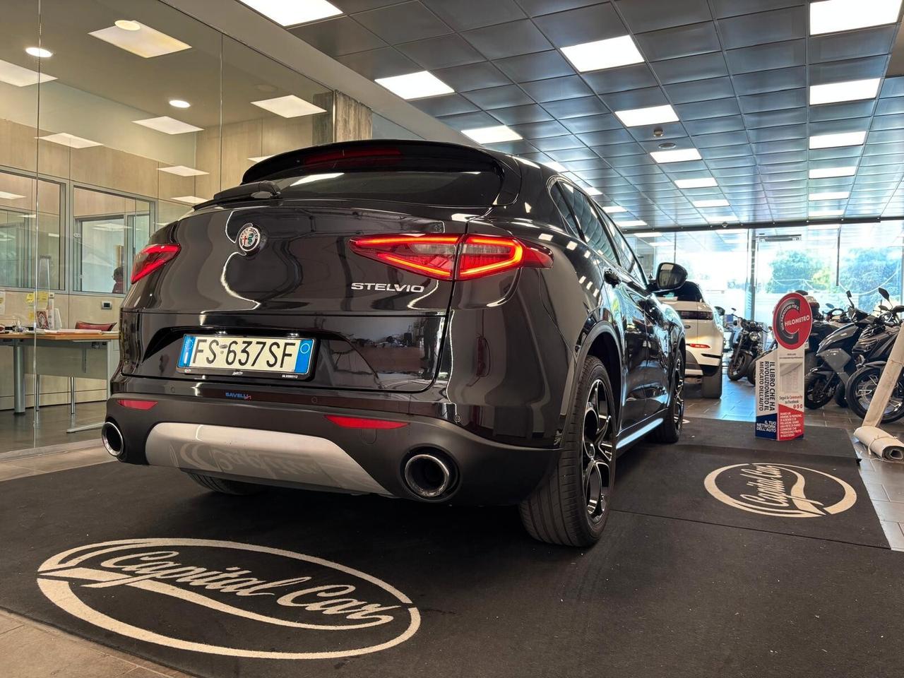 Alfa Romeo Stelvio 2.2 Turbodiesel 180 CV AT8 RWD Business