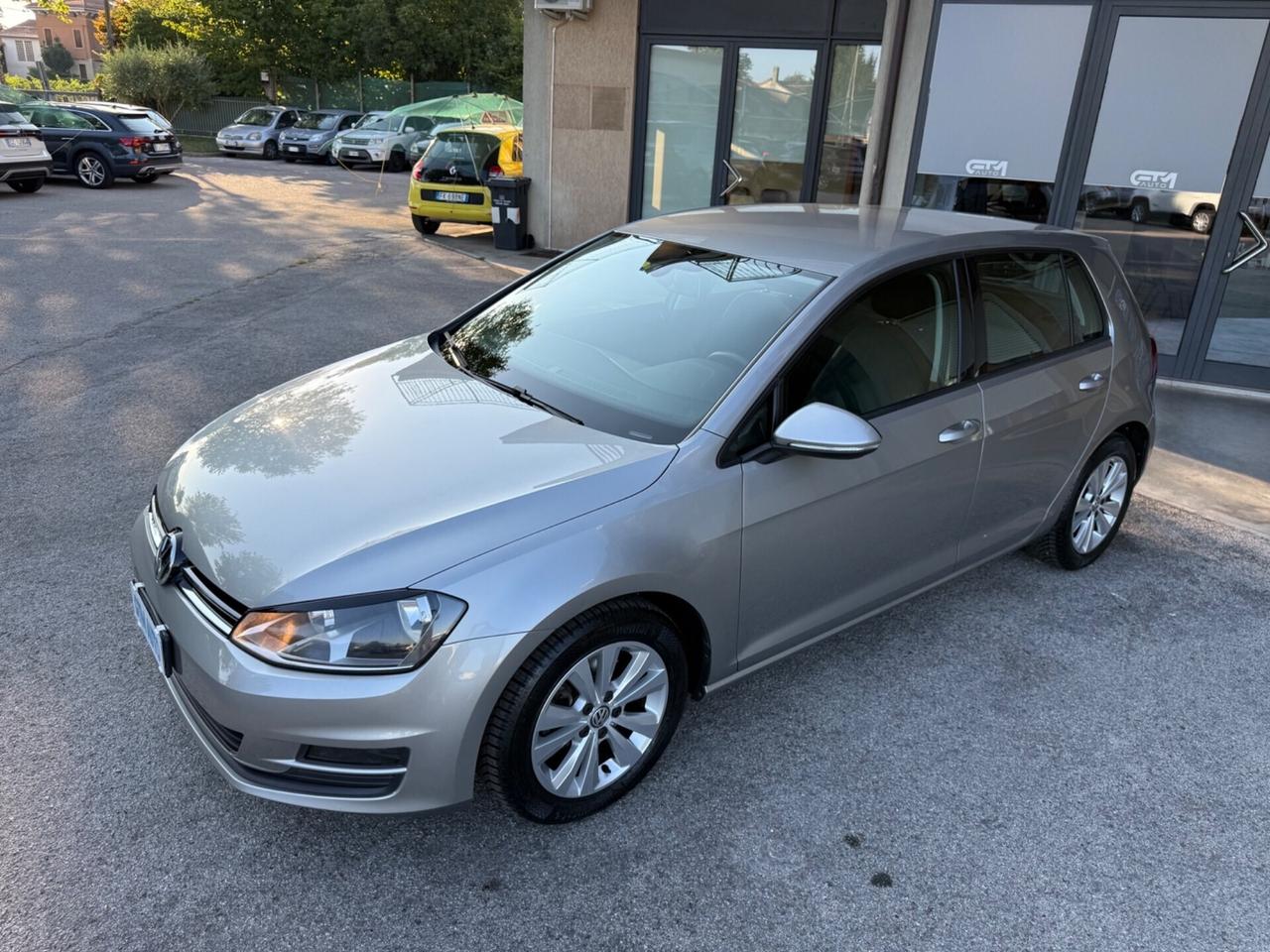 Volkswagen Golf 1.6 TDI 5p. 105 cv - Manuale