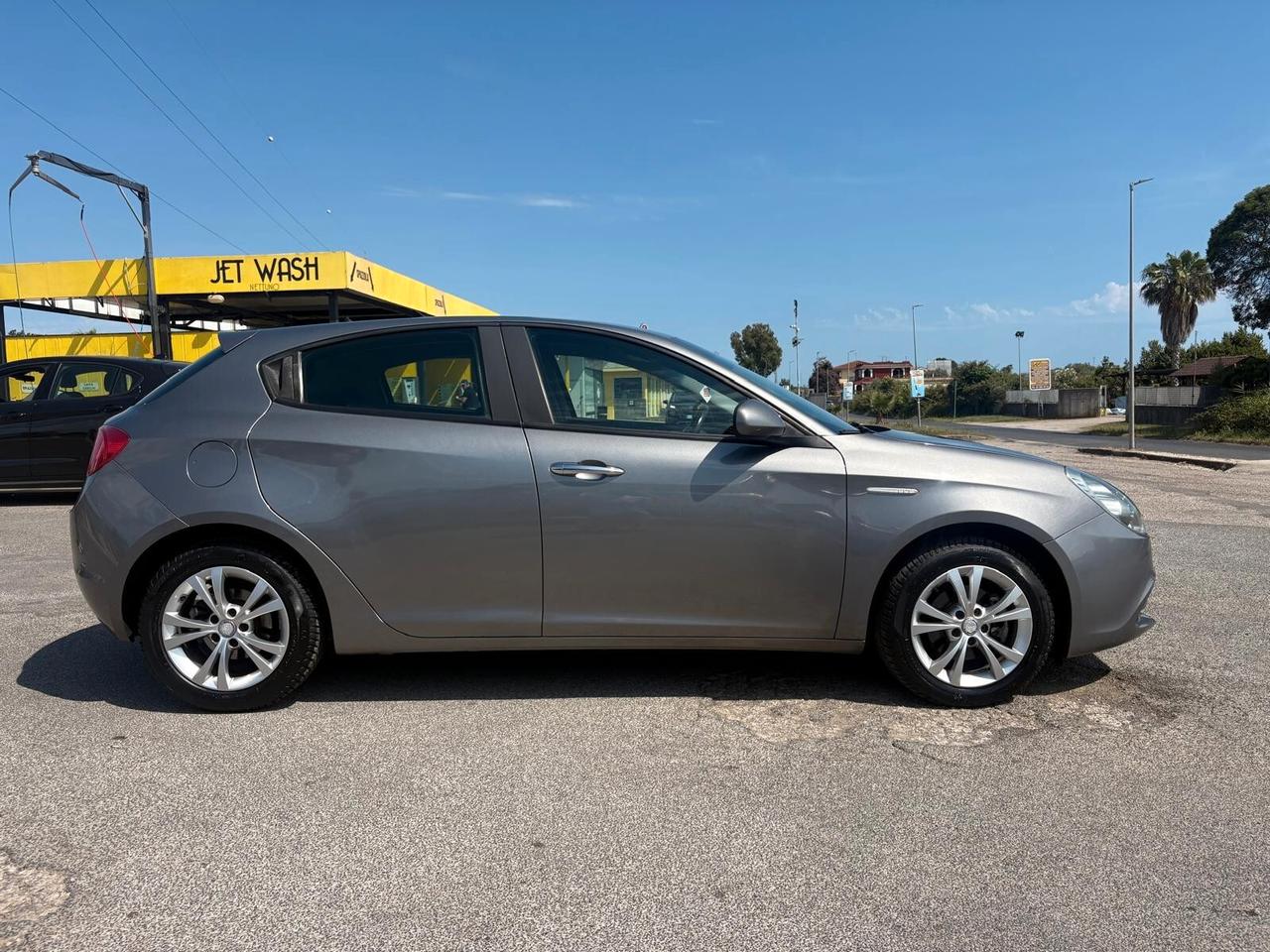 Alfa Romeo Giulietta 1.6 JTDm-2 105 CV Exclusive