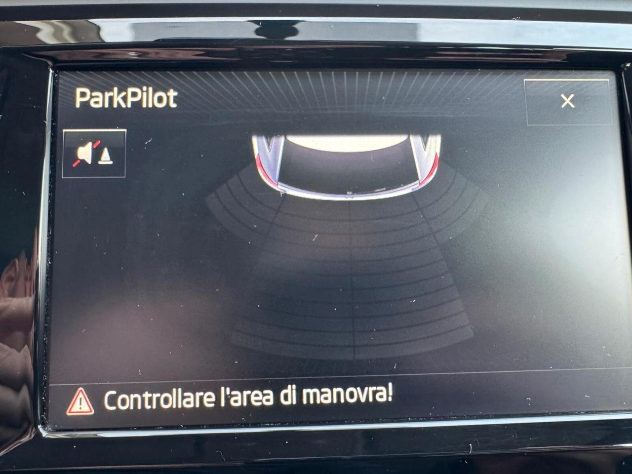 Skoda Octavia 2.0 TDI CR 184 CV 4x4 DSG Wagon Scout