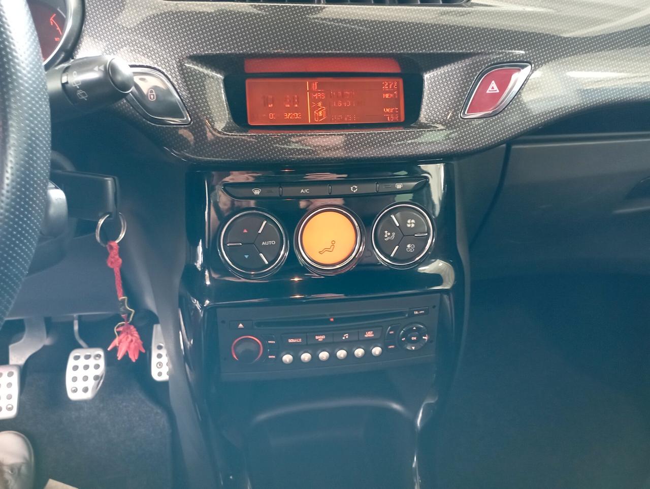 Ds DS3 3 1.6 HDi 110 Sport Chic NEOPATENTATI OK
