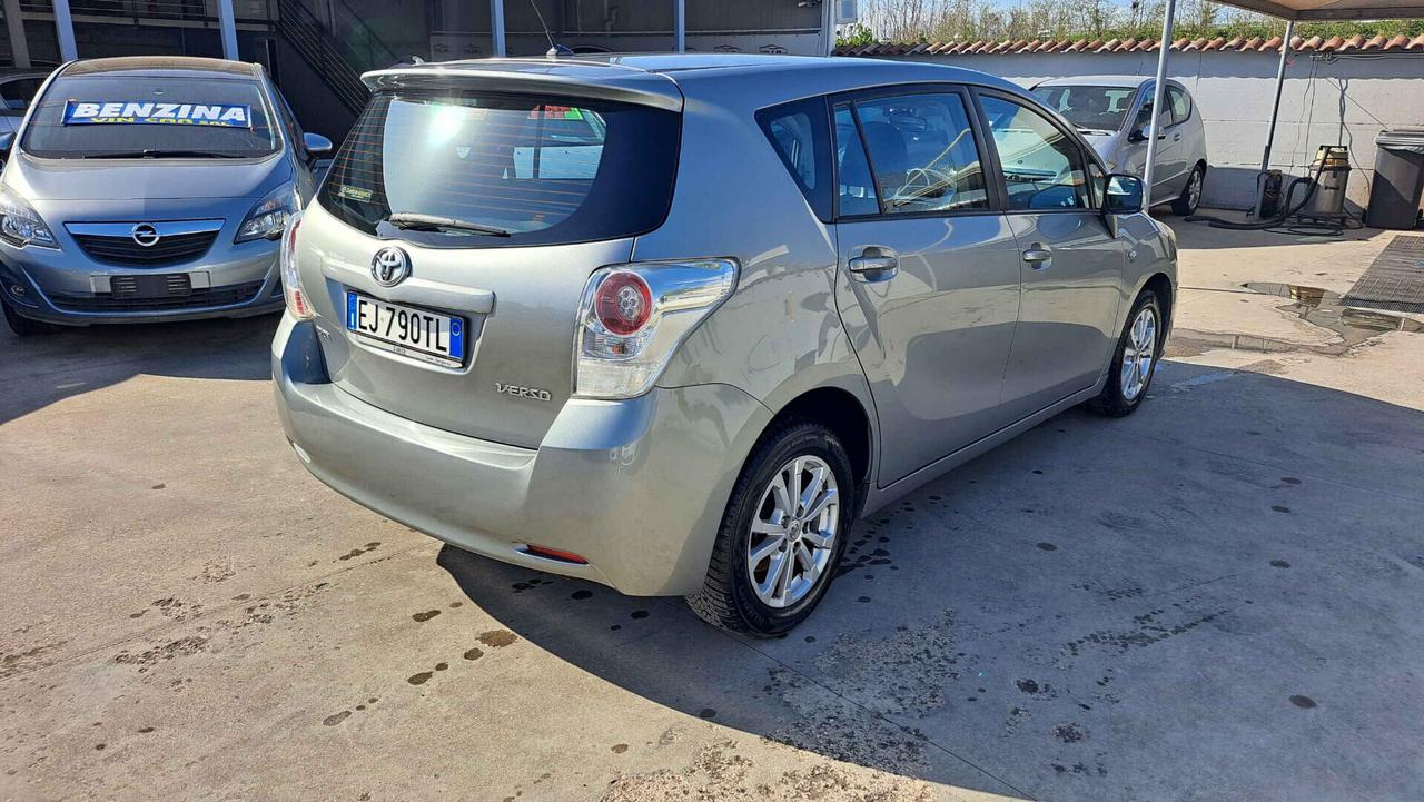 Toyota Verso 2.0 D Luxury Pack 7 posti Full Optional