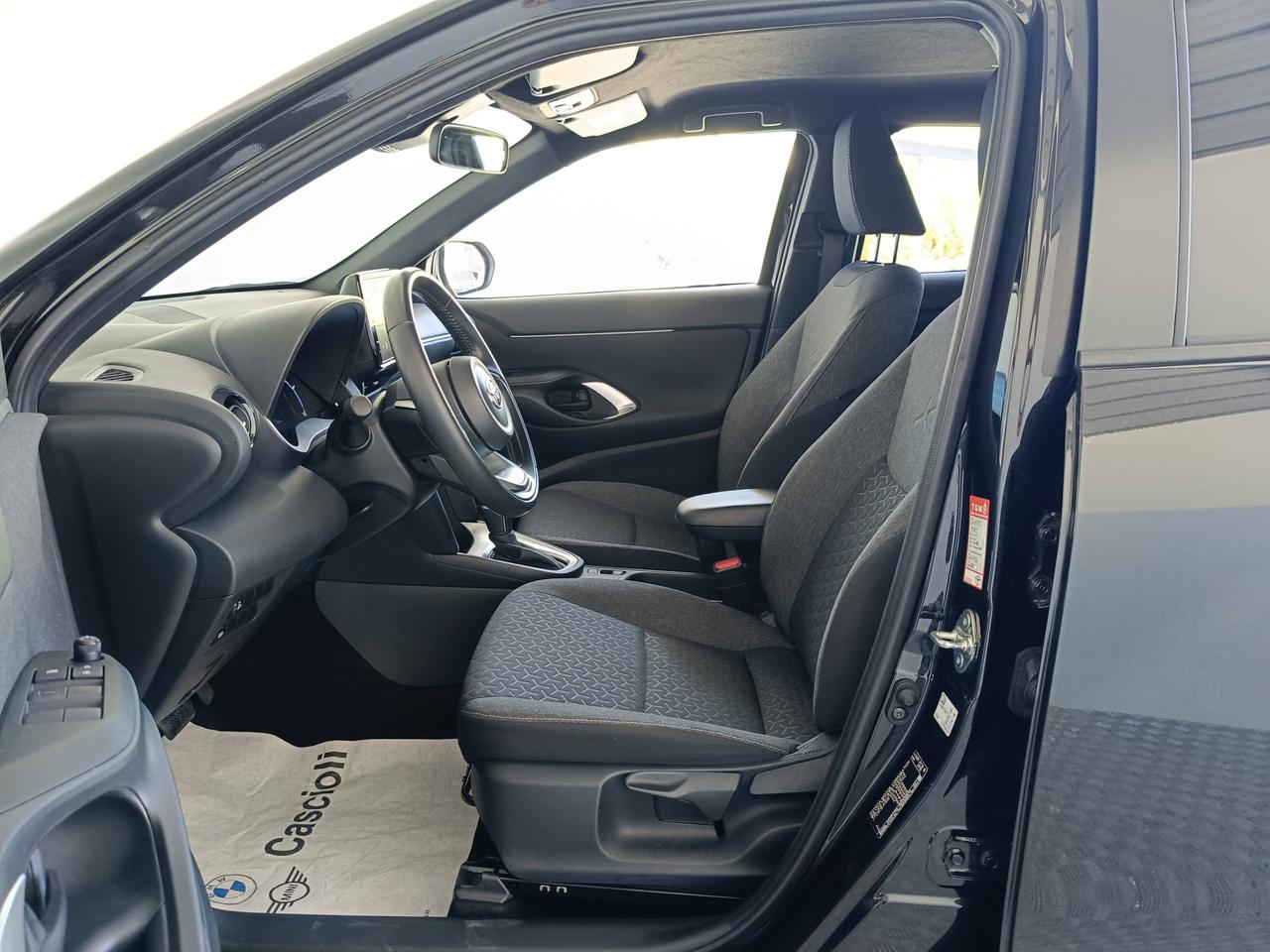 TOYOTA Yaris Cross 2021 - Yaris Cross 1.5h Trend fwd 116cv e-cvt