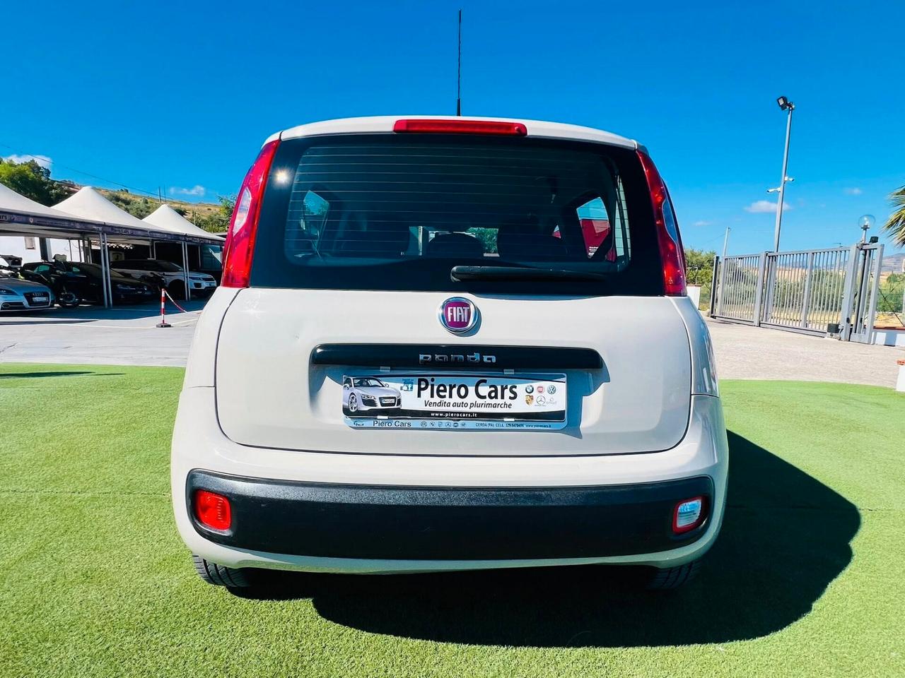 FIAT PANDA AUTOMATICA BENZINA ANNO 2017