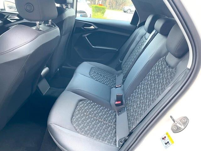 Audi A1 SPB 35 TFSI S tronic line edition