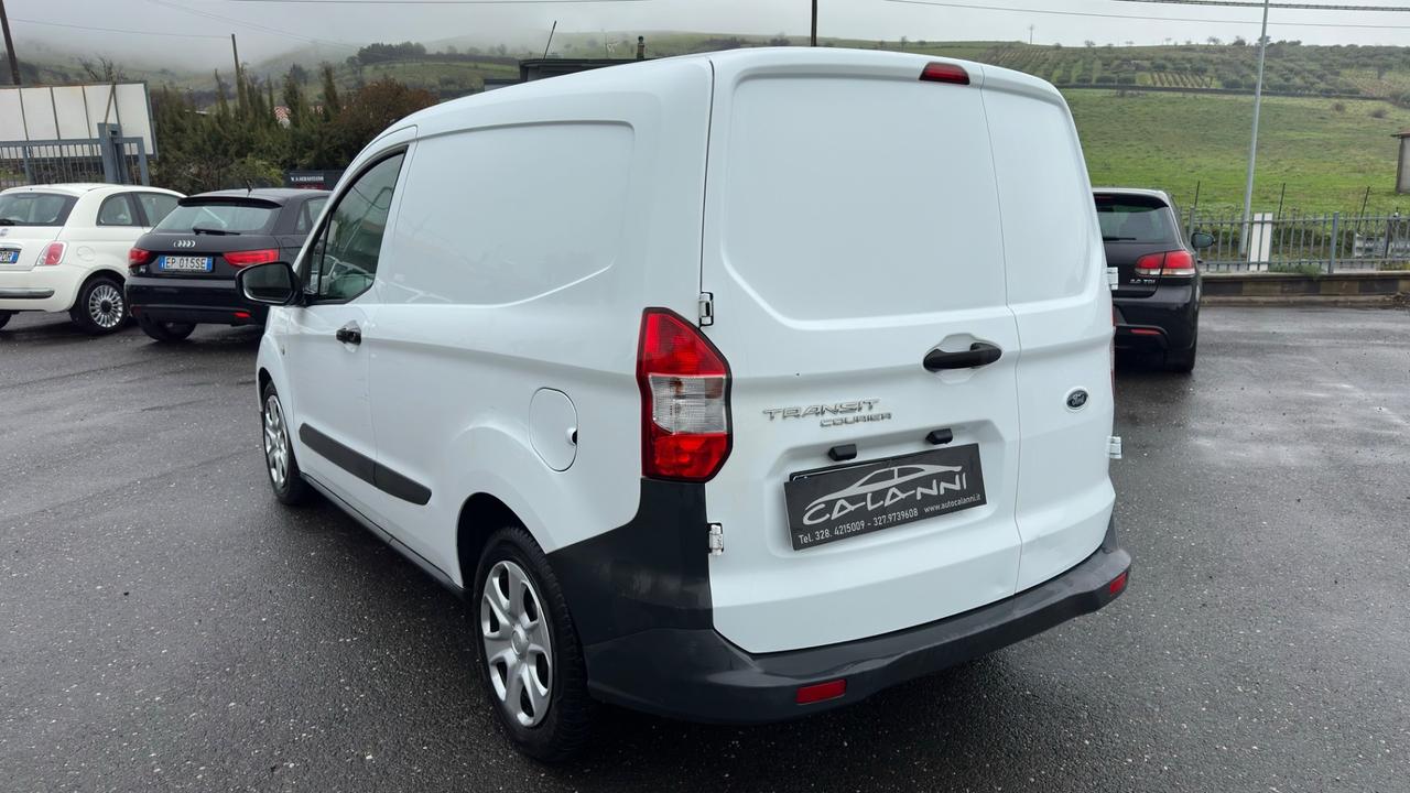 Ford Transit Courier 1.5 TDCi 75CV Van Trend