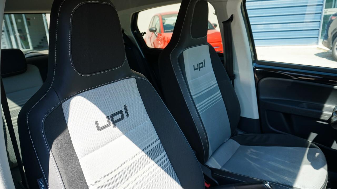 Volkswagen up! 1.0 75 CV 5p. high