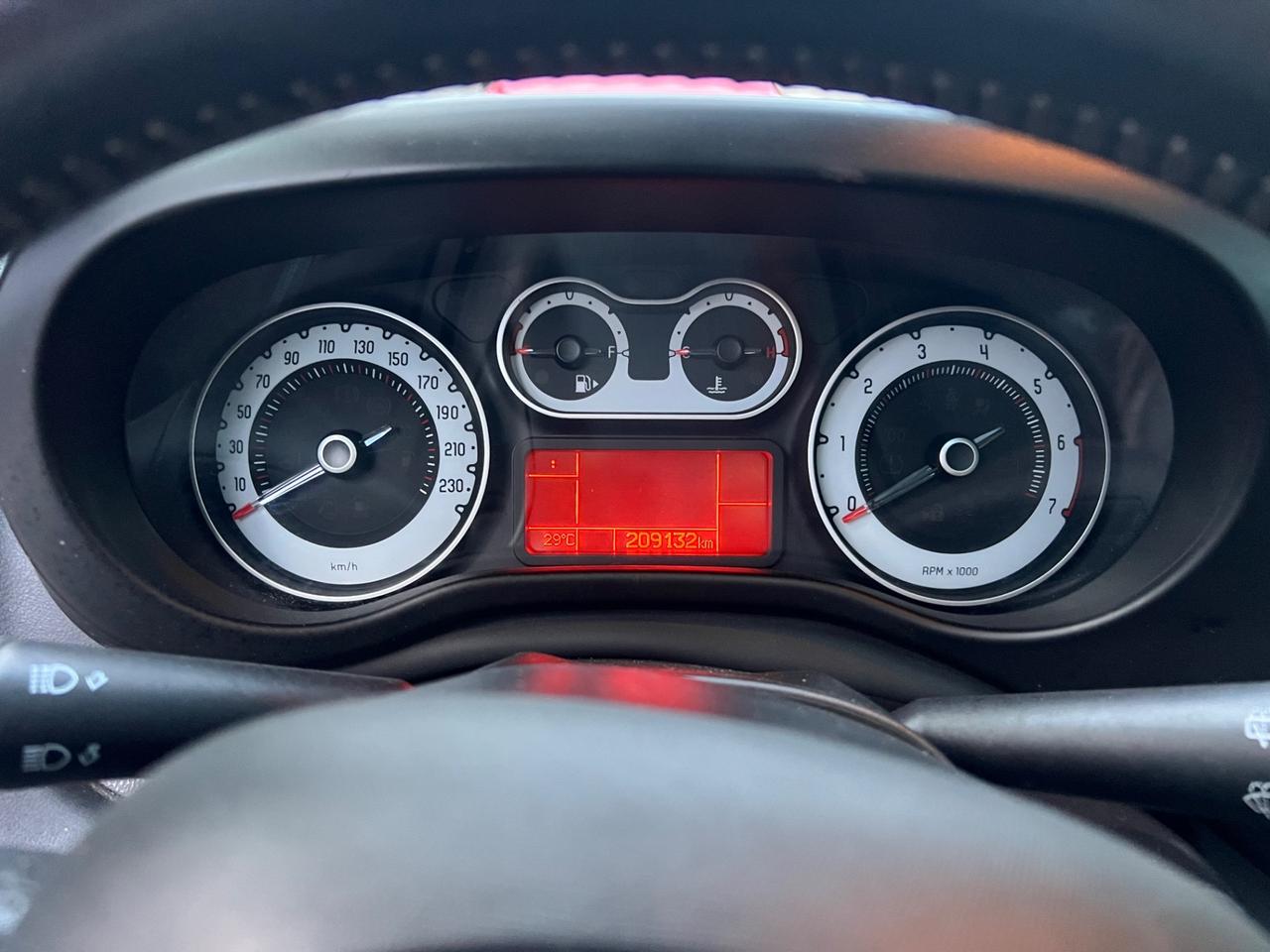 Fiat 500L 0.9 TwinAir Turbo Natural Power Lounge tetto