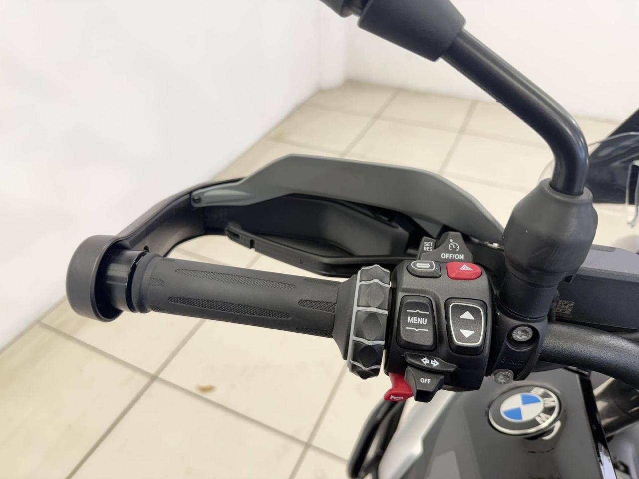 BMW R 1300 GS Triple Black